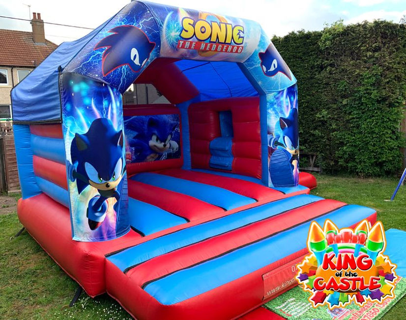 Sonic Bouncy Castle with Slide Rental throughout Fife: Dunfermline, Glenrothes & Kirkcaldy, plus Kinross, Alloa, Alva and Larbert