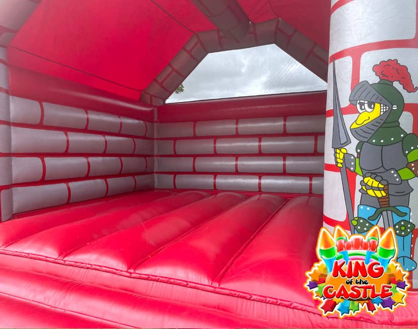Large Adult Bouncy Castle Hire in Dunfermline, Glenrothes and Kirkcaldy plus Clackmannanshire, Larbert and Kinross