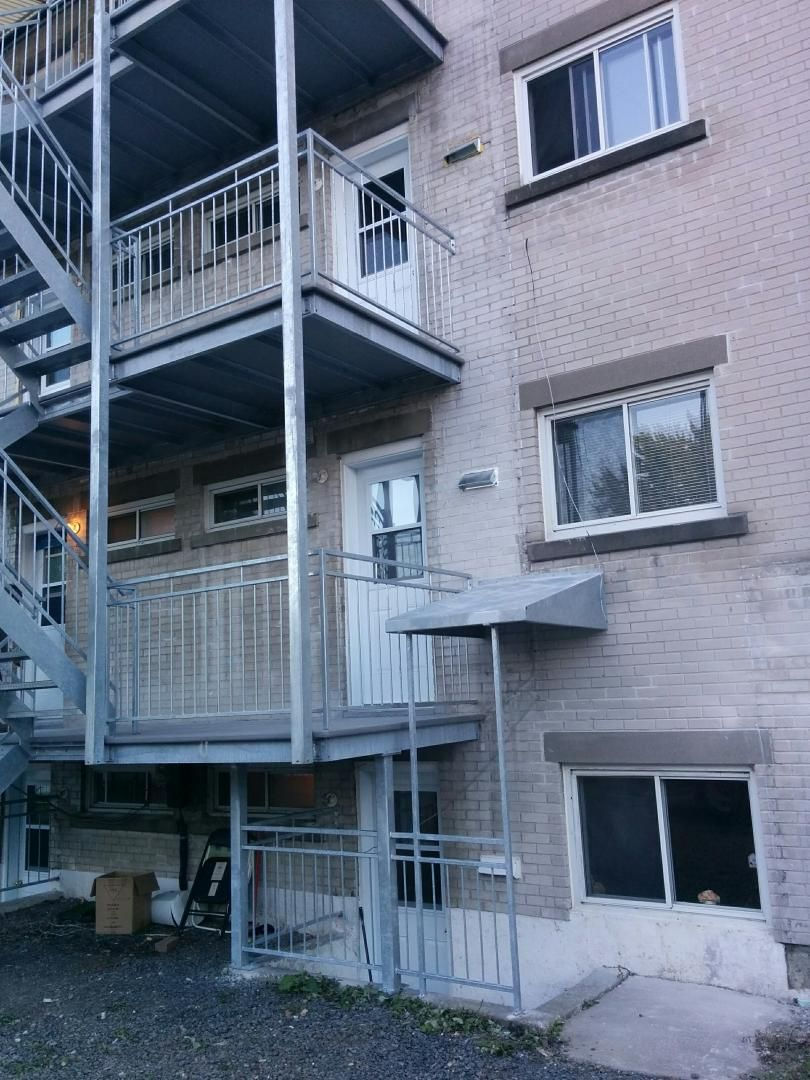 Balcon d'immeuble