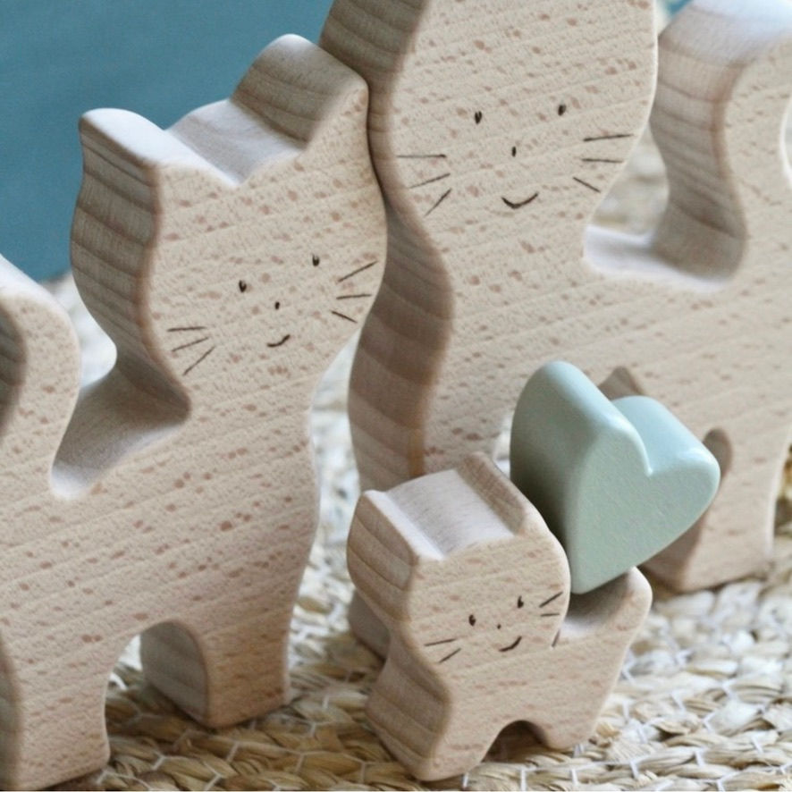 Miniature : Puzzle famille de 3 chats - coeur au choix - bois massif