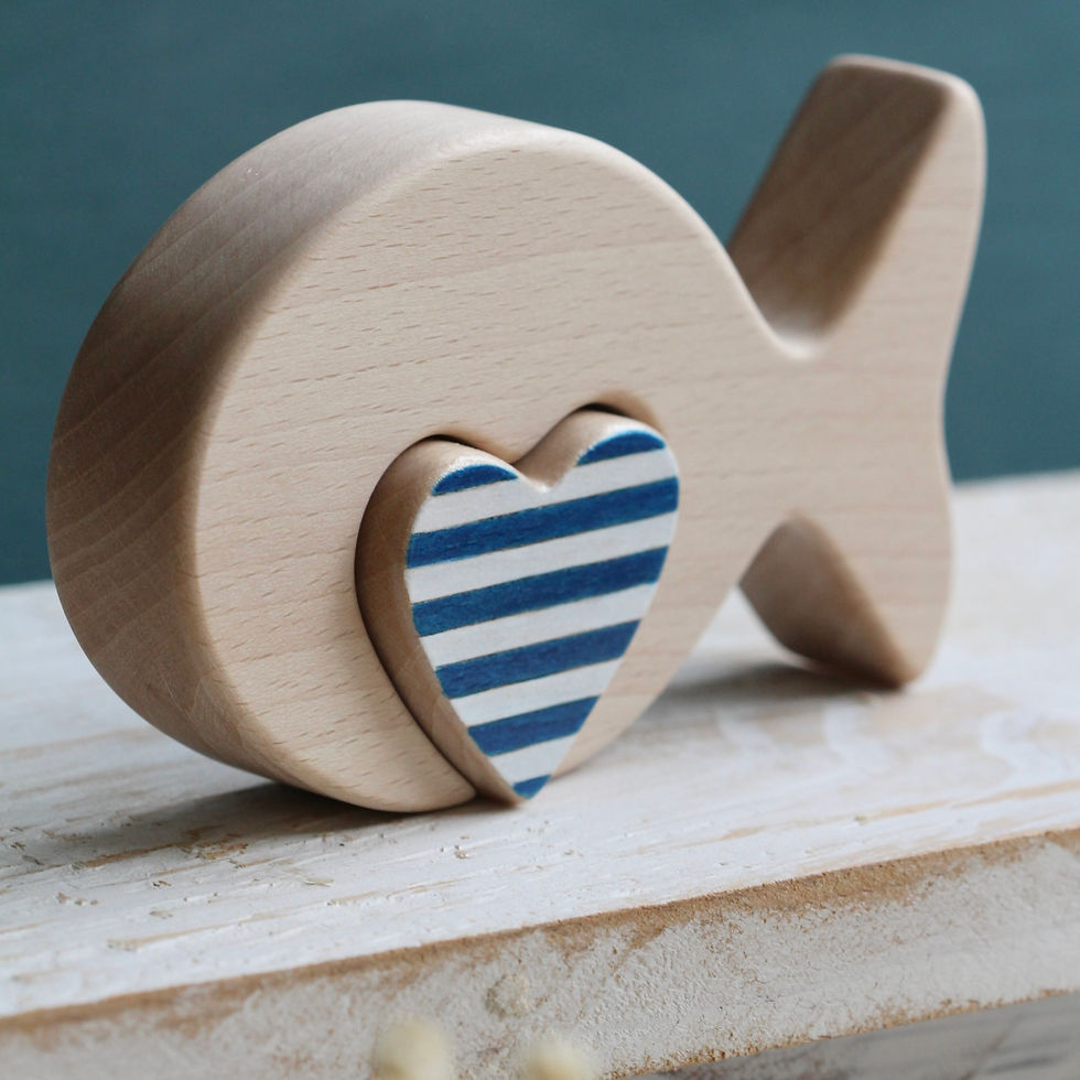 Miniature : Poisson Coeur Marinière - décoration en bois massif
