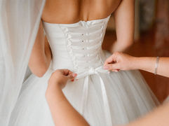 photographe mariage lyon robe marie corset