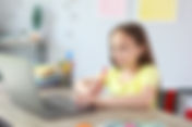 Educación a distancia: reduciendo la desigualdad educativa paso a paso