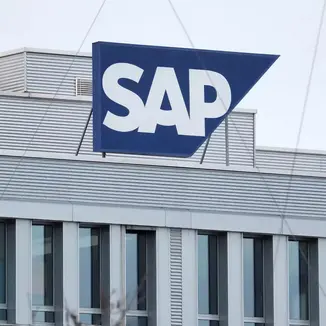 German SAP cuts 3,000 jobs