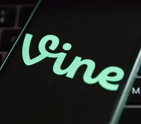 Elon Musk may bring back Vine