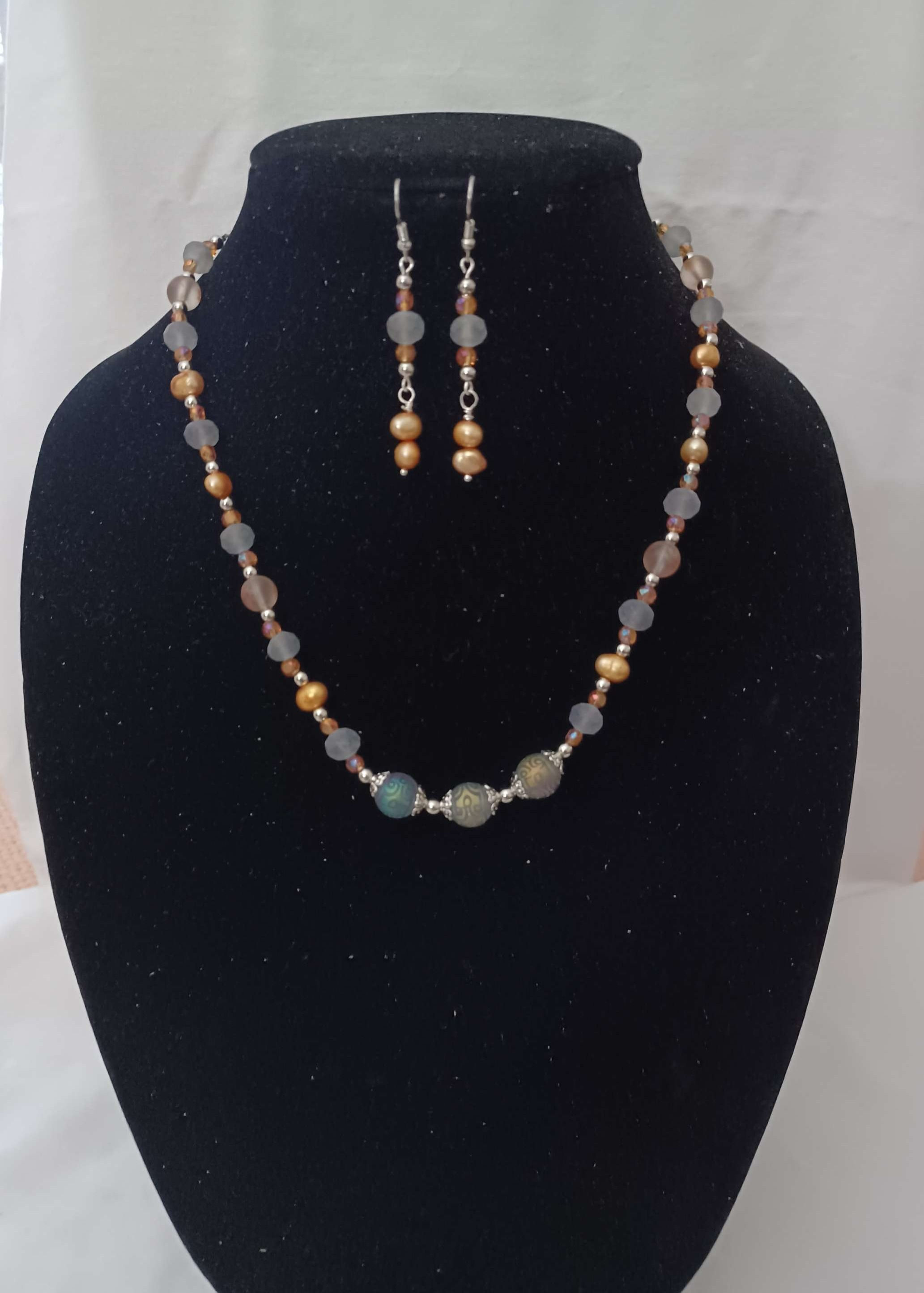 Necklace and Earrings set