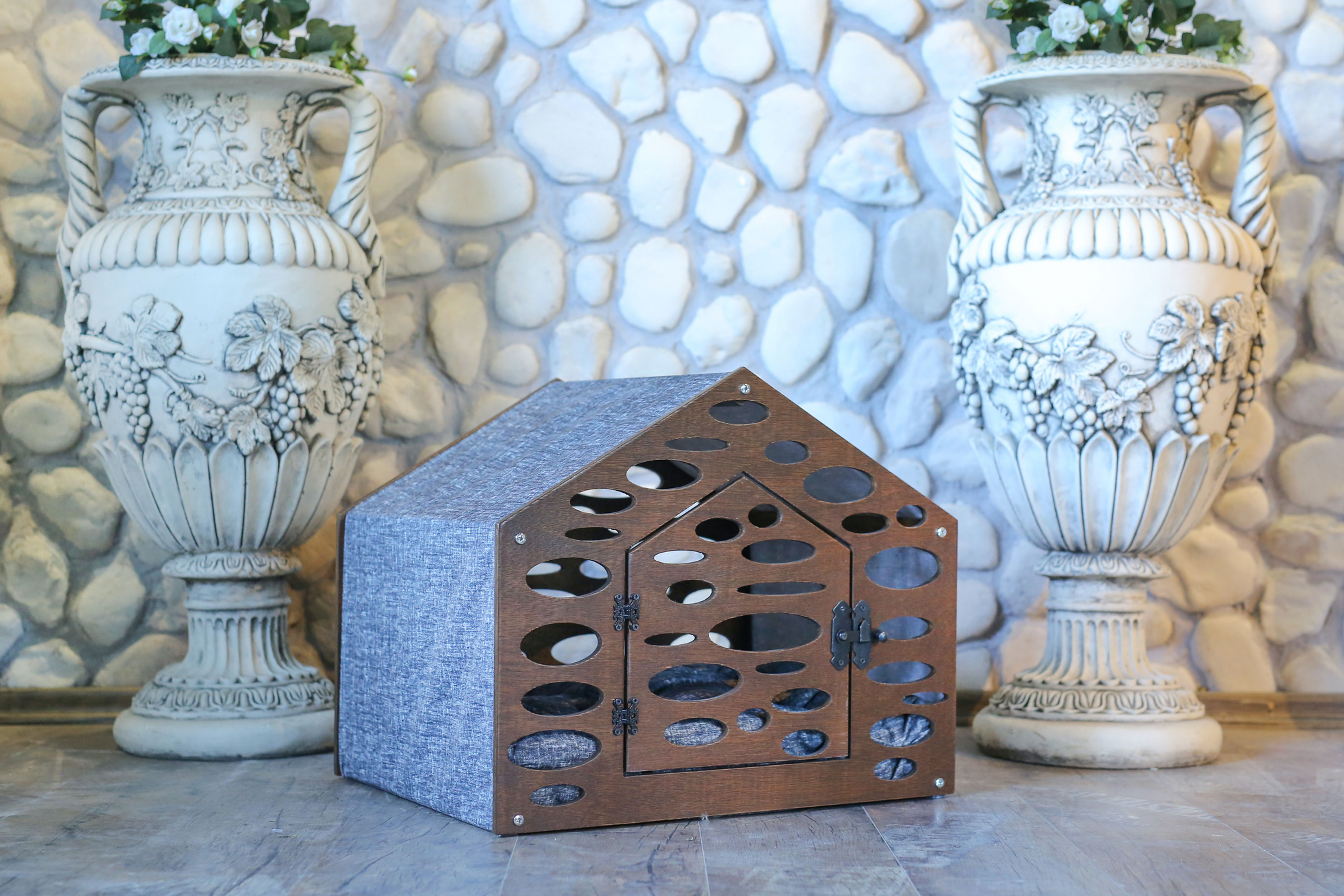 Bounce - Modern Pet House