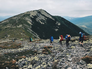 How to hike on Scree