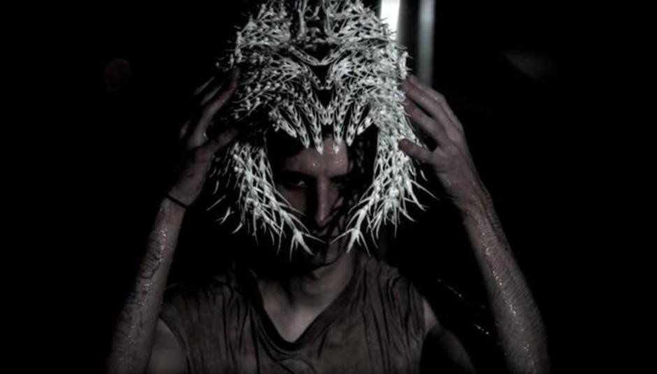 These New Putitans, we want war, maschera bianca