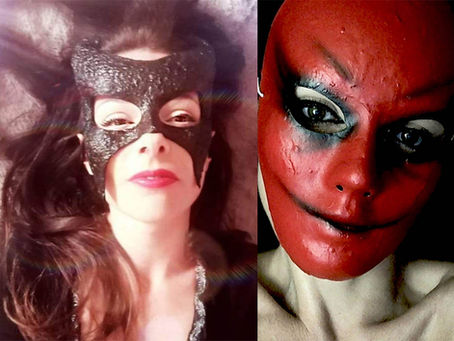 maschere artistiche per la notte di Halloween indossate dall'artista che le ha create