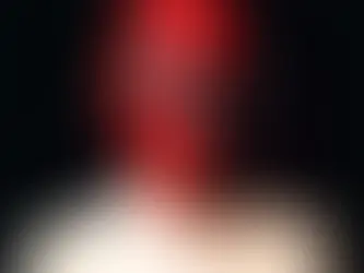 Copertina dell'articolo "Letteratura e Maschere" dedicato a Poe, immagine mostra una donna con maschera, entrambe opere originali di Antonella Sportelli dedicate al racconto di Poe "La maschera e la morte rossa"