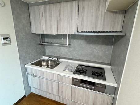 東京炉世田谷区 N様邸 システムキッチン 令和7年2月28日施工