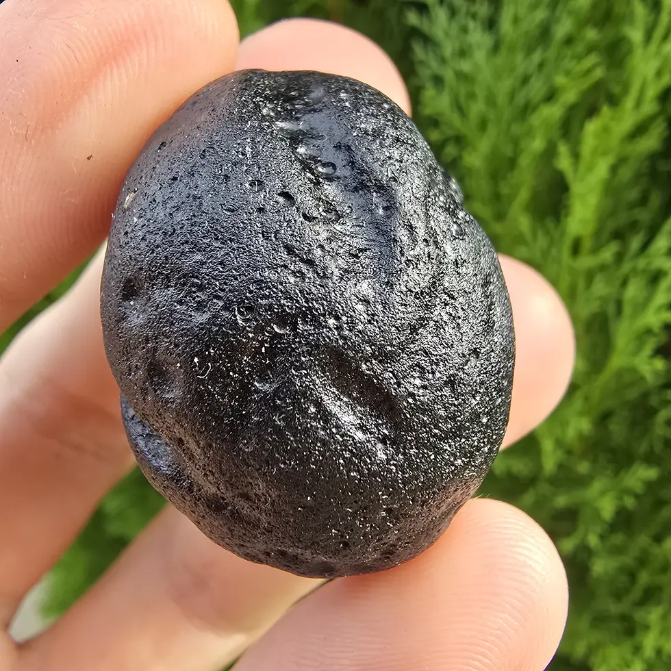 Thumbnail: Philippinite tektite 34.75g