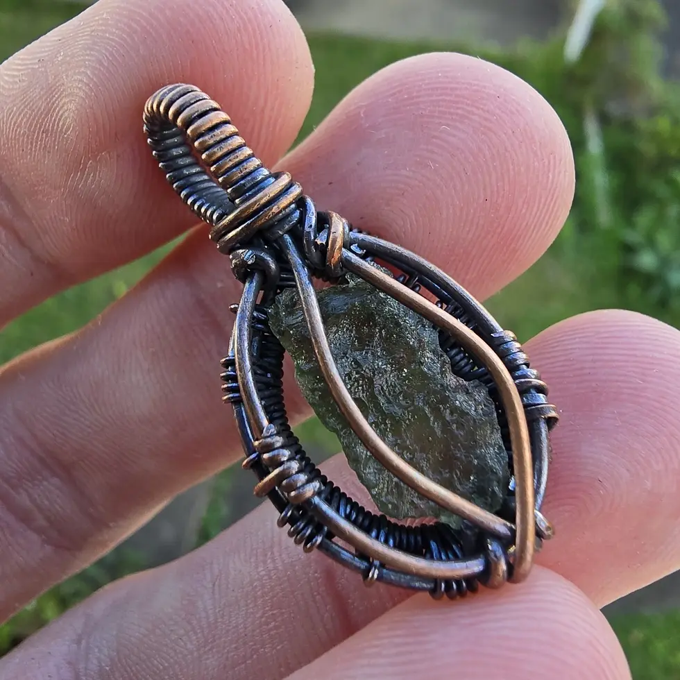 Thumbnail: Moldavite Pendant 0.81g