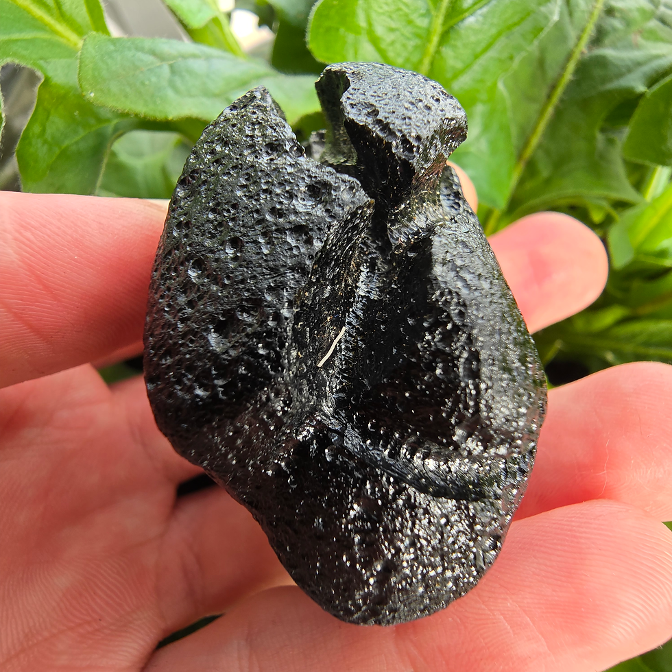 Thumbnail: Philippinite tektite 87.34g