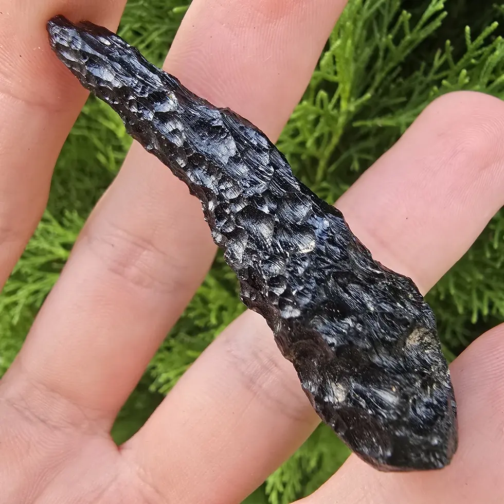 Thumbnail: Indochinite tektite 14.97g
