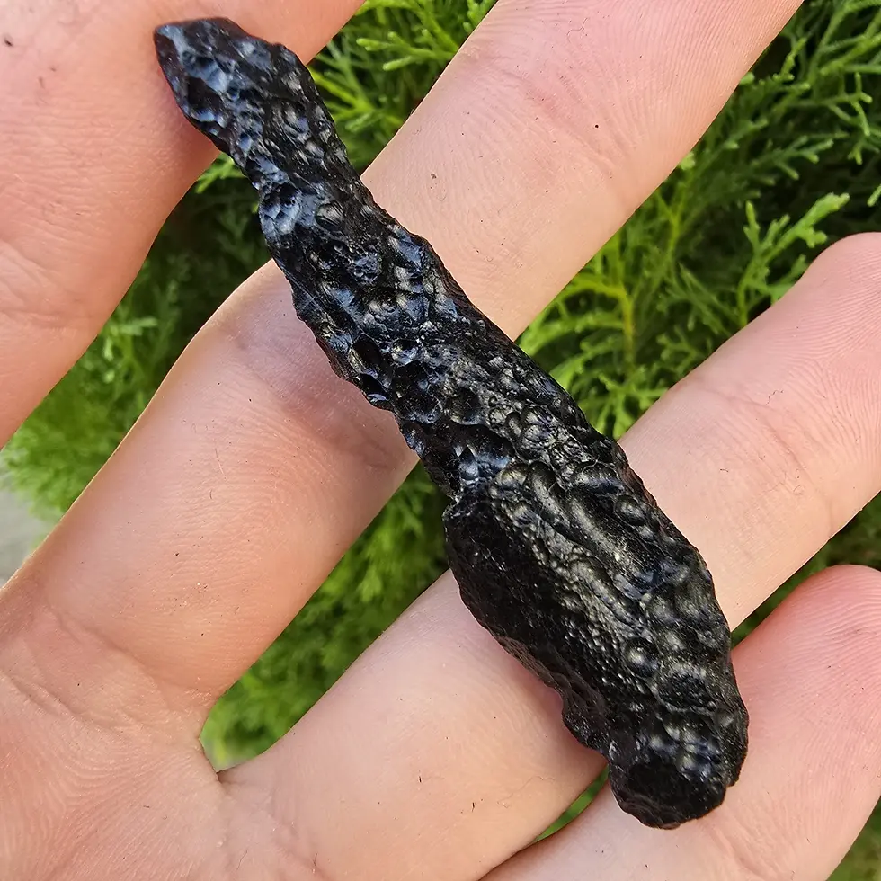 Thumbnail: Indochinite Tektite 8.54g
