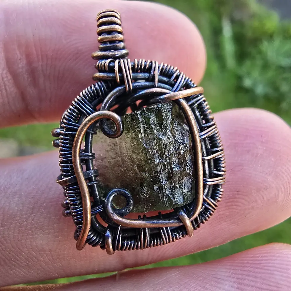Thumbnail: Moldavite Pendant 0.89g