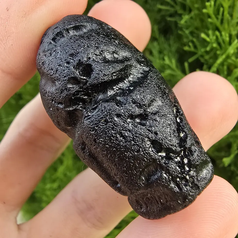 Thumbnail: Philippinite tektite 35.47g