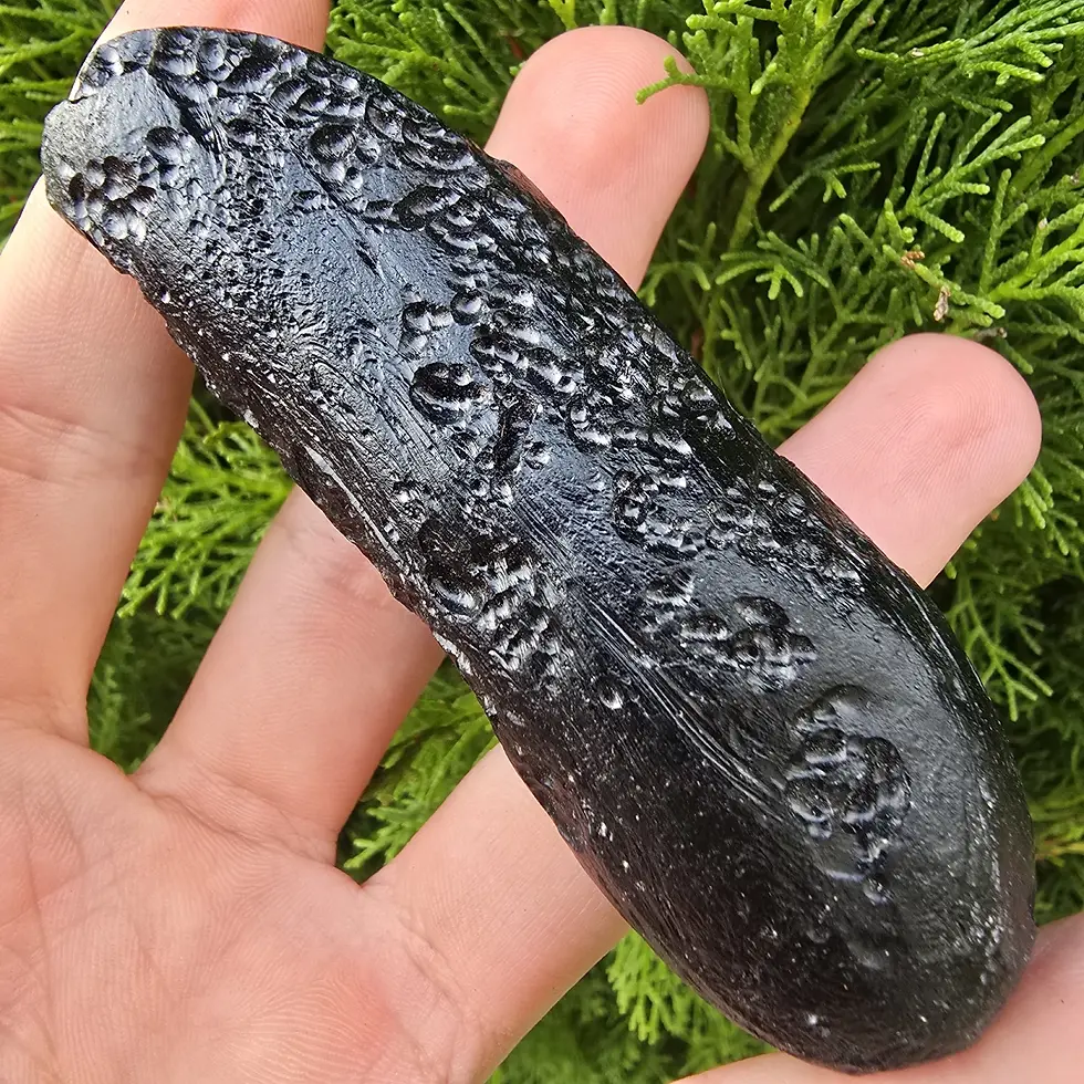 Thumbnail: Indochinite tektite 94.93g
