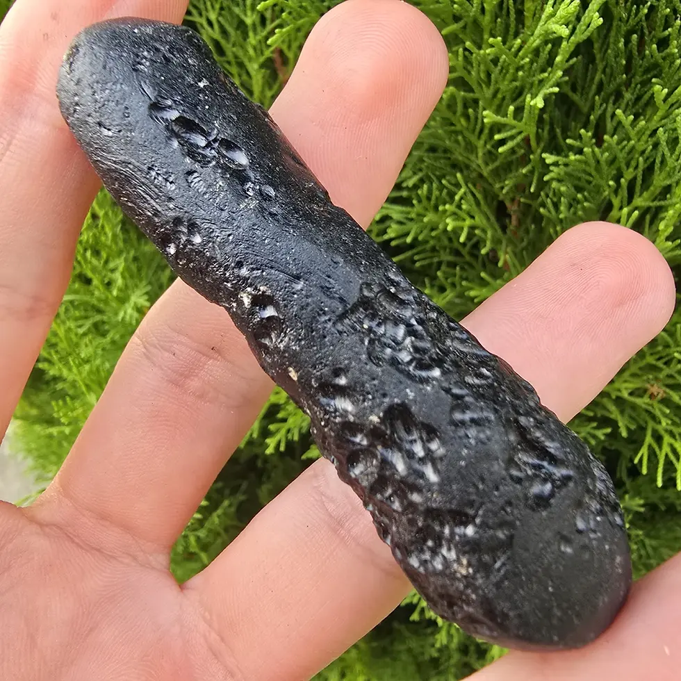 Thumbnail: Indochinite tektite 48.82g
