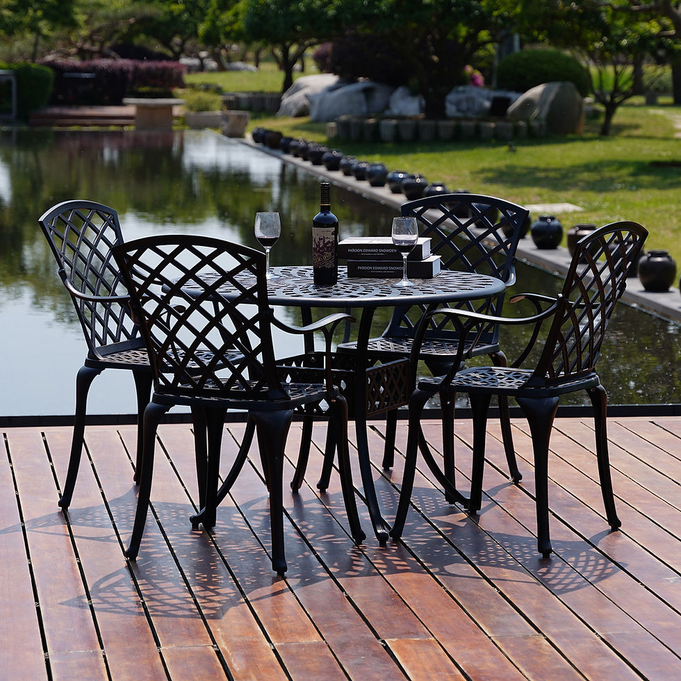 Miniaturbild: 5-Piece Lattice-Weave Dining Set