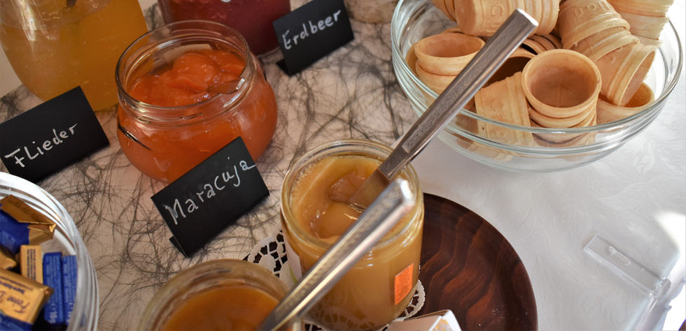 Mama Inge´s selbstgemachte Marmeladen und Honig von Torsholter Bienen