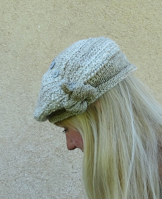 Miniature : BERET GARBO