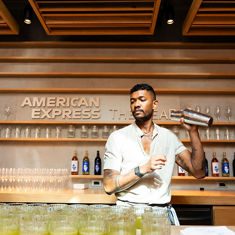 Bartender Shaking Cocktails at The Bear FX S4 Premiere