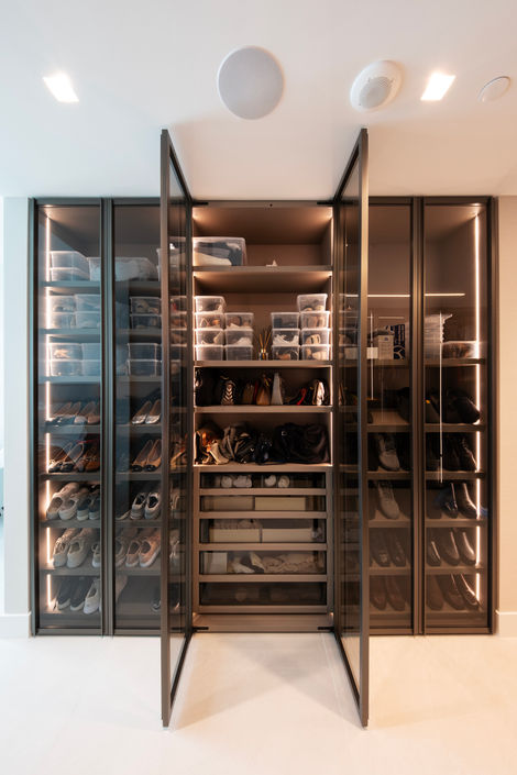 CLOSET_8
