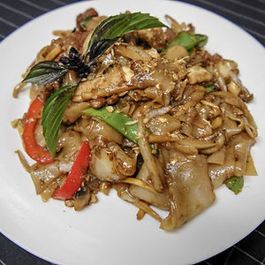 N4. Pad Kee Mao (Drunken Noodle)