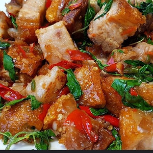 E17. Spicy Crispy Pork belly