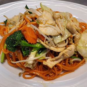 N2. Chow Mein