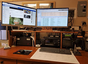 Tom desk frontal Resized_20180705_152411
