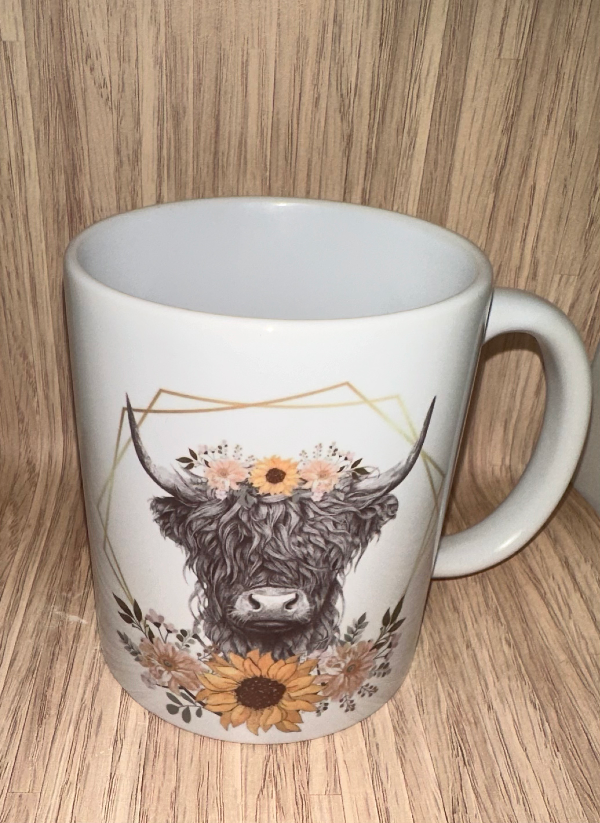 Cute highland cow floral boarder mug gift, highland cow gifts