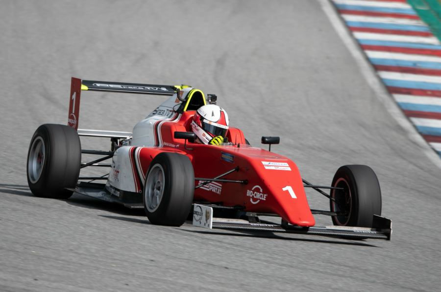 Miniatúra: Jazda na Formule 4 Basic kurz - Slovakia Ring