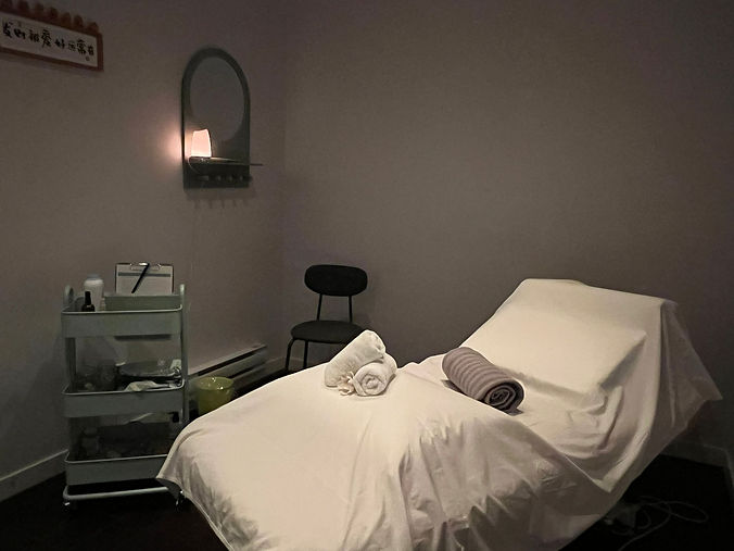Treatment Room 550 W Broadway.jpeg