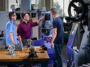 Visual Storytelling for Manufacturers: Turn Real Work Into Real Results