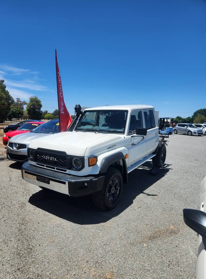 2025 Toyota Land Cruiser GXL