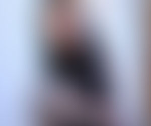 انسان معاصر، بازی، قدرت، و روایت در رمانِ «گُلف روی باروت»