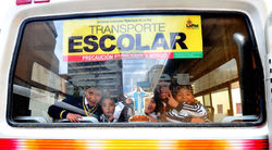 BUSES-ESCOLARES-ARCHIVO-LA-RAZON
