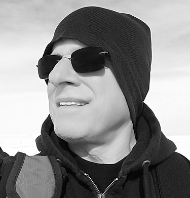 1 20190204_112423_HDR black nologo.jpg