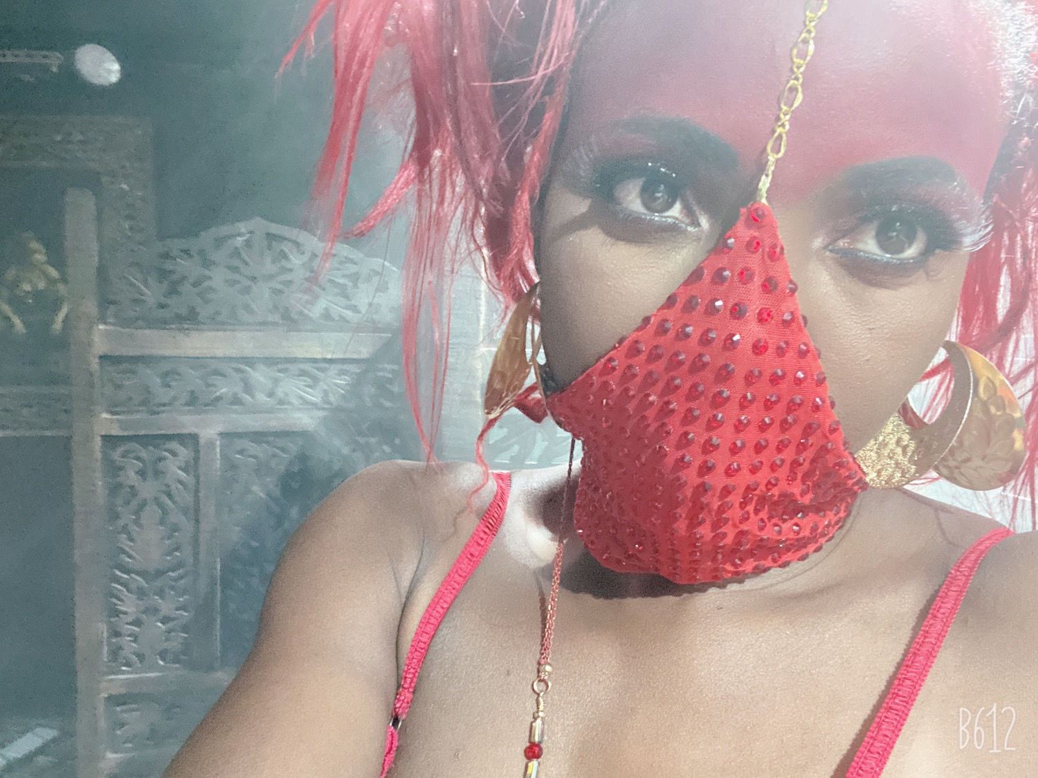 Red bling mask 