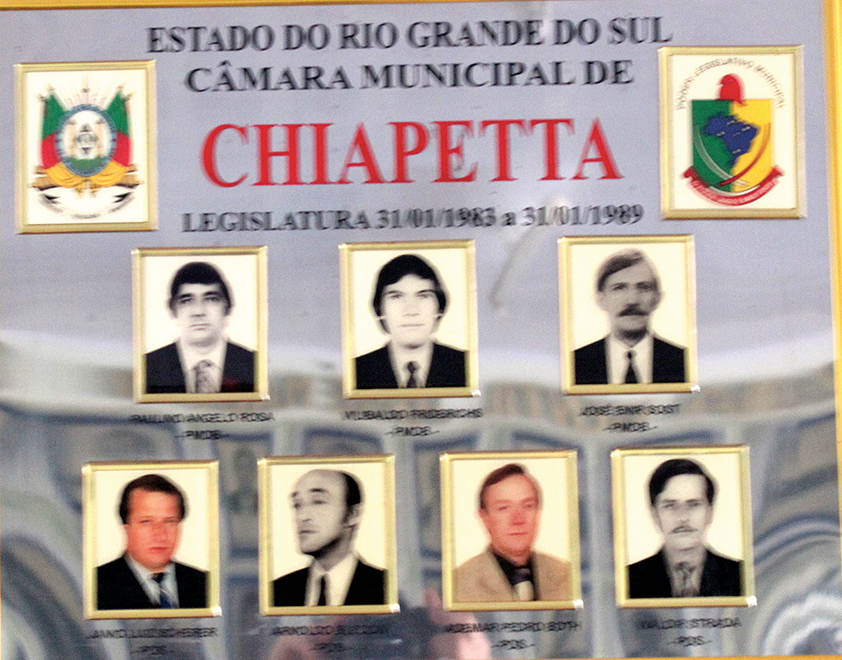 Quadro fotográfico da 4ª Legislatura da Câmara Municipal de Chiapetta