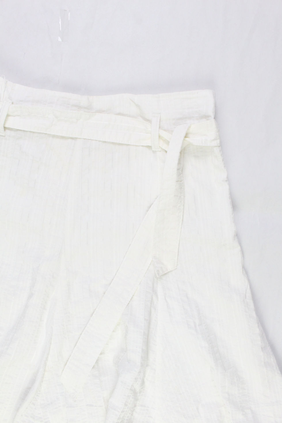 Thumbnail: WHITE A-SHAPE MIDI SKIRT Size M