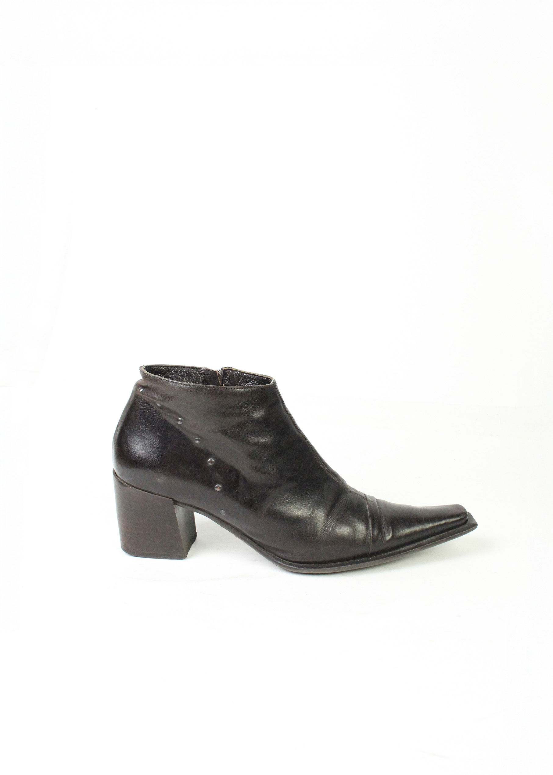 BROWN POINTED TOE HEELED ANKLE BOOTS Size 39,5