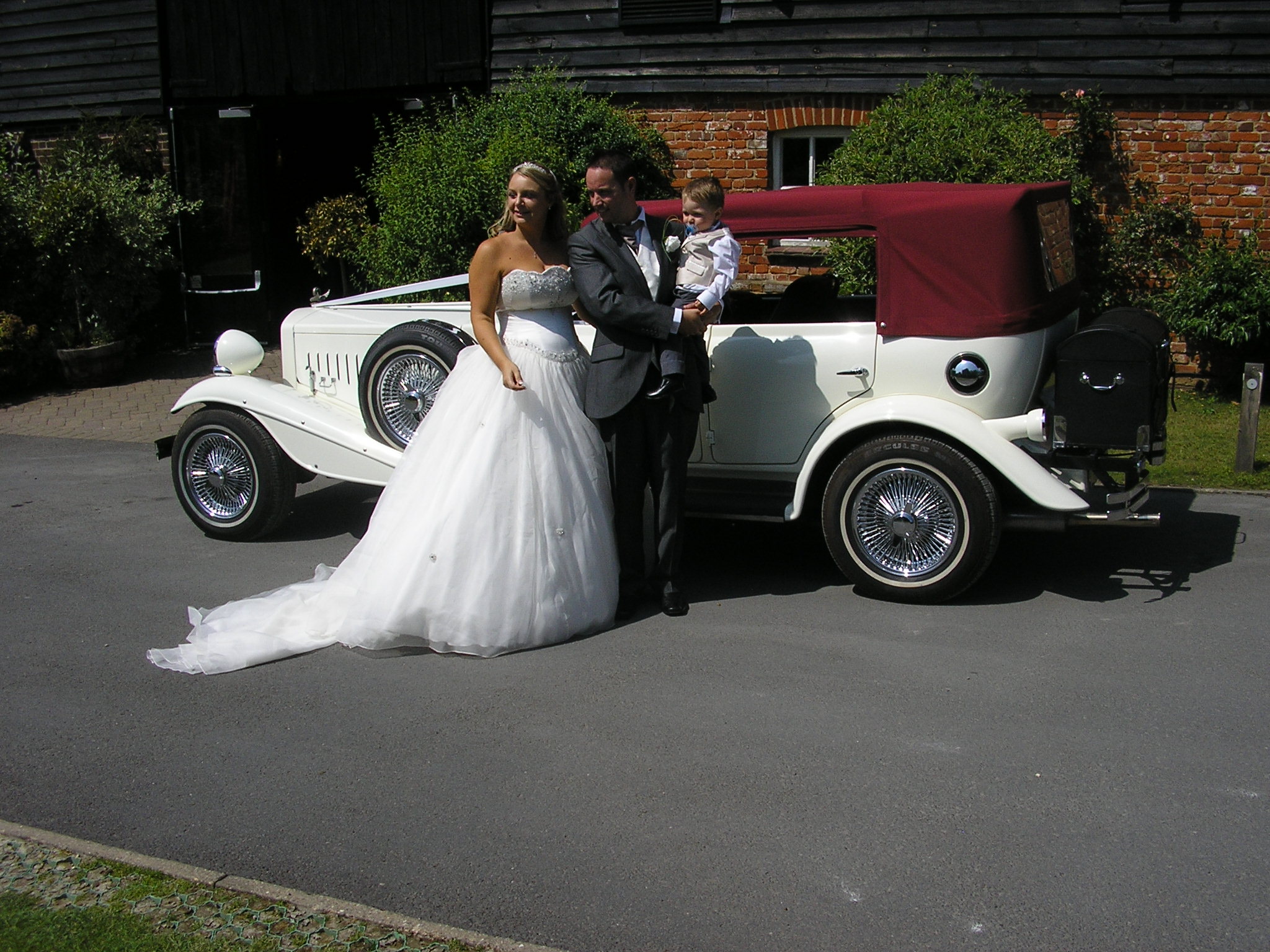 Beauford Wedding Car Available In Chatham Gillingham And Medway