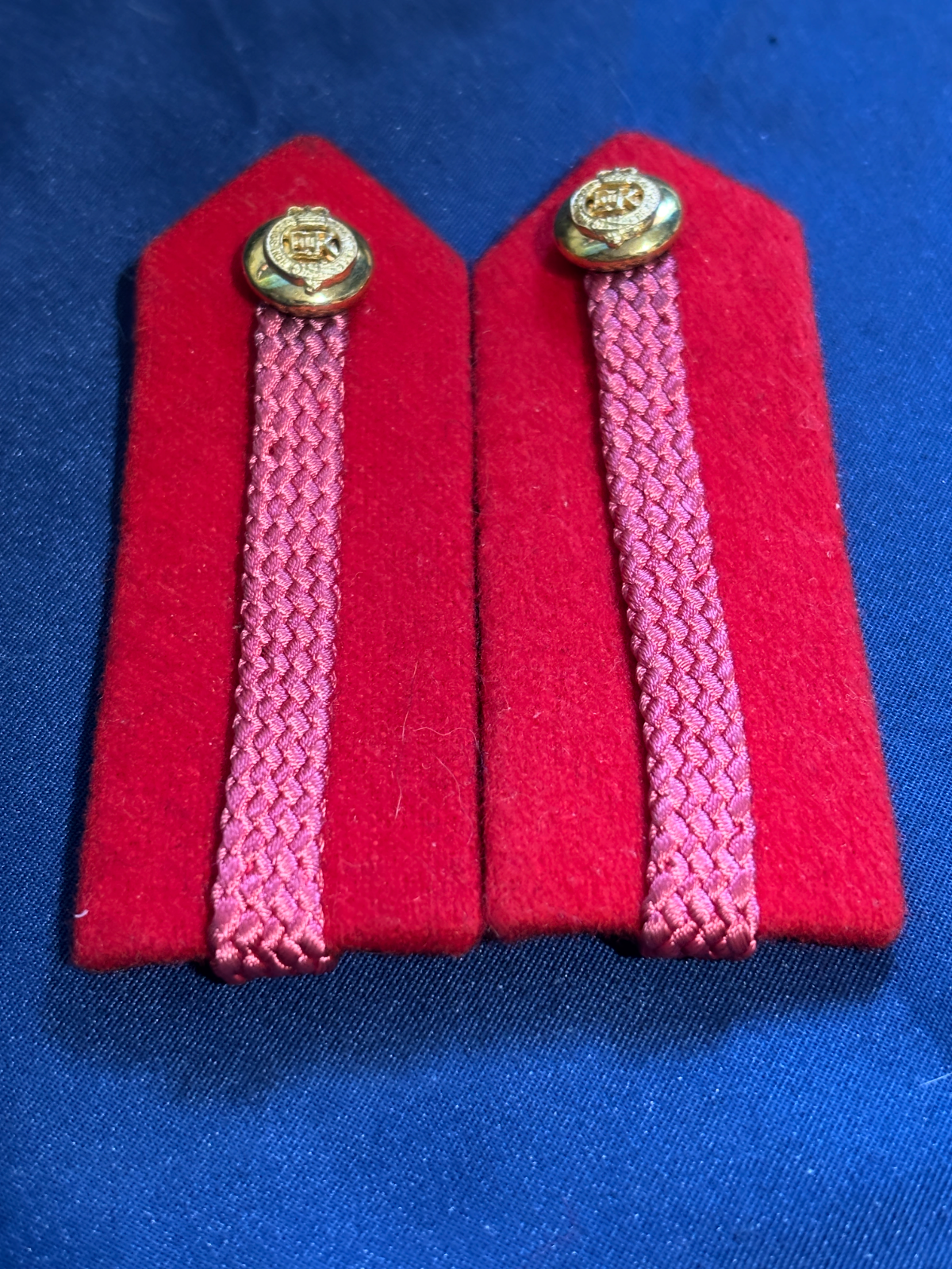 Canadian Army Post 1980 Rank insignia Generals Gorget (Long)