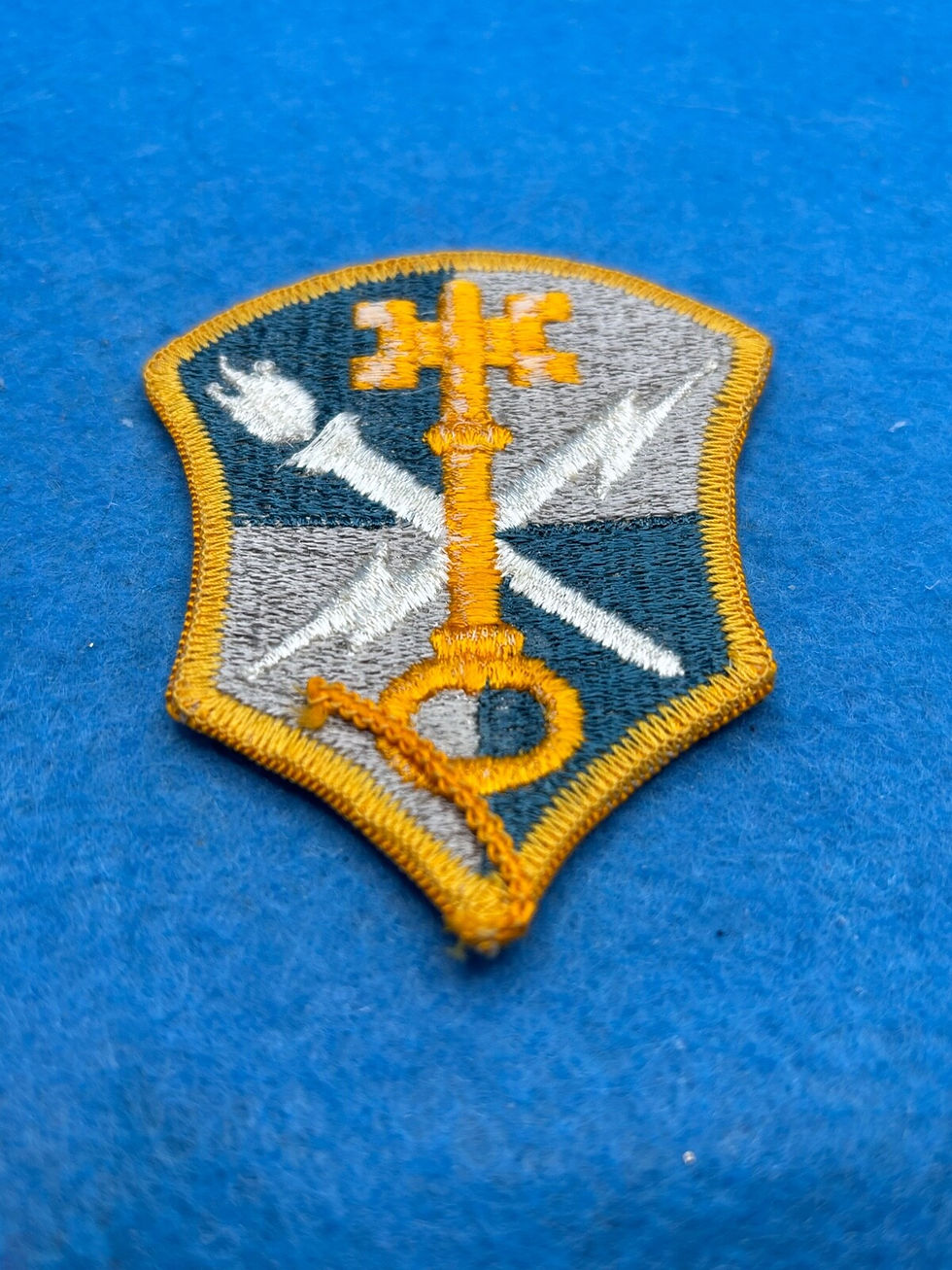 Thumbnail: U.S. Army Vietnam Era shoulder Intelligence and Security Command