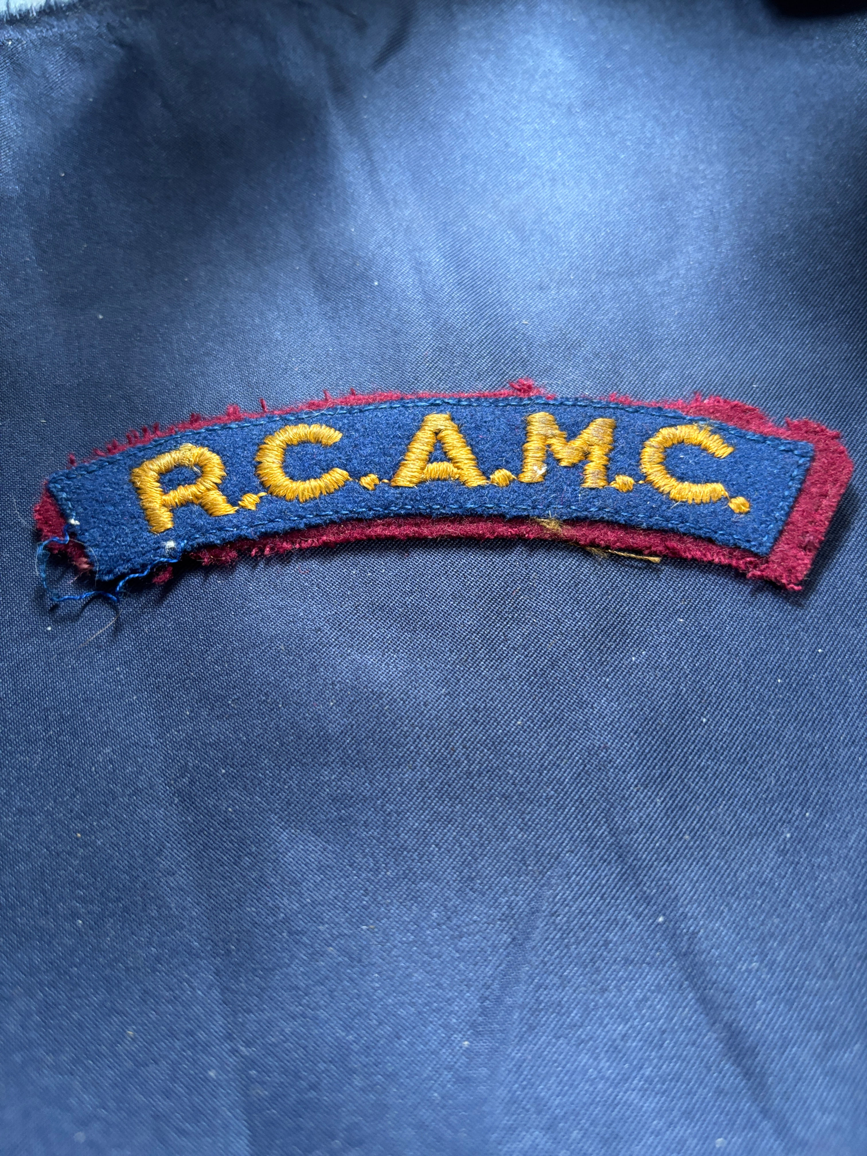 Canadian Army 1920-53 Shoulder Flash Royal Canadian Army Medical Corp